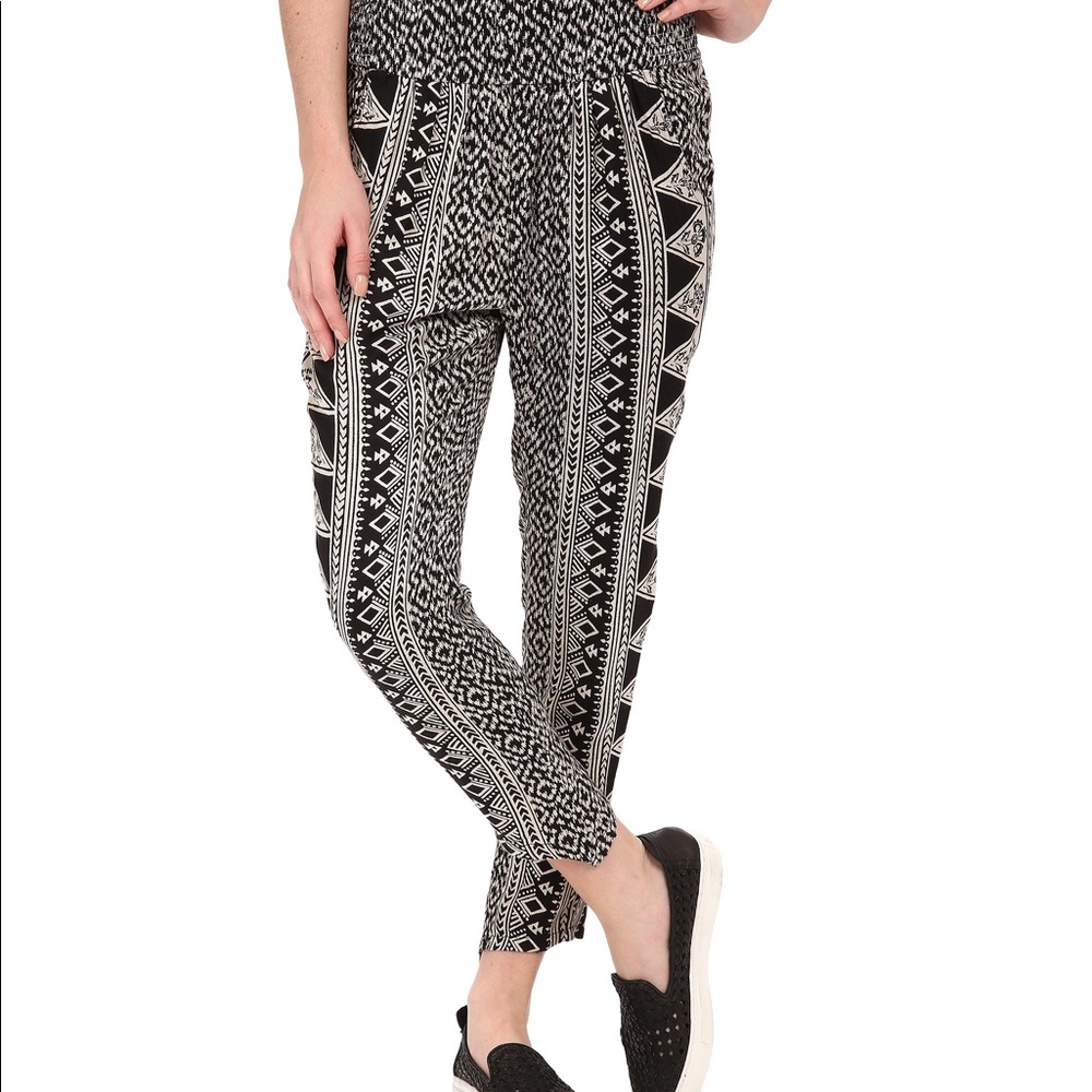 🔥Billabong Keep It Together Women’s Pants NWT - Picture 3 of 7